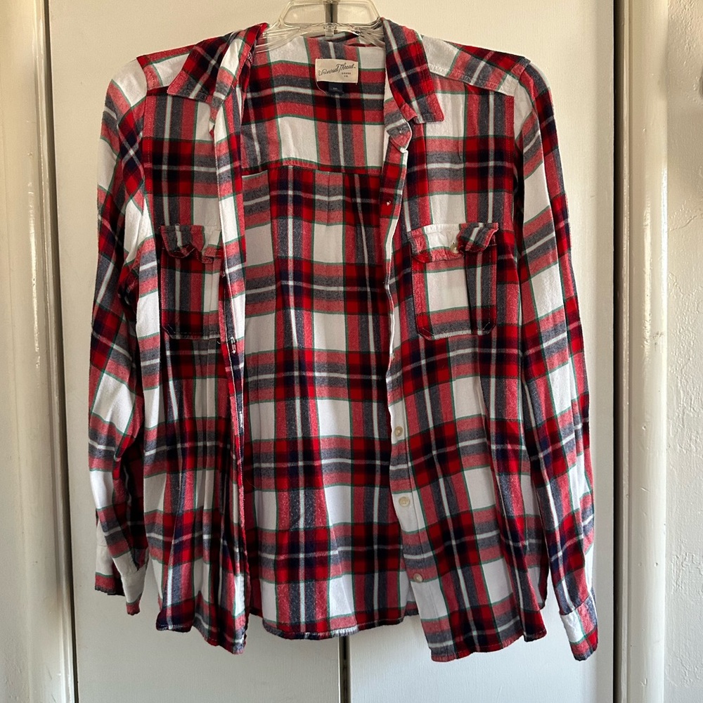 Button up women’s flannel